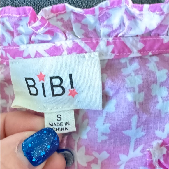 Ruffle Ready Top - Picture 3 of 3